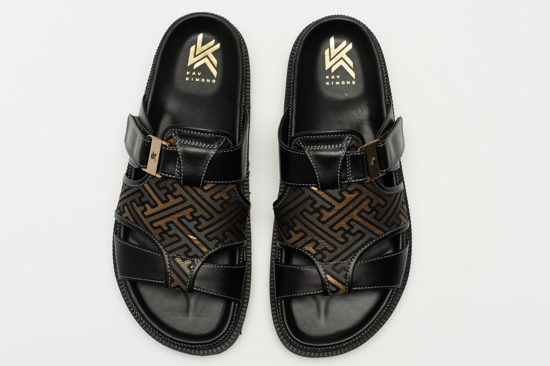 Sayagata sandals (black)