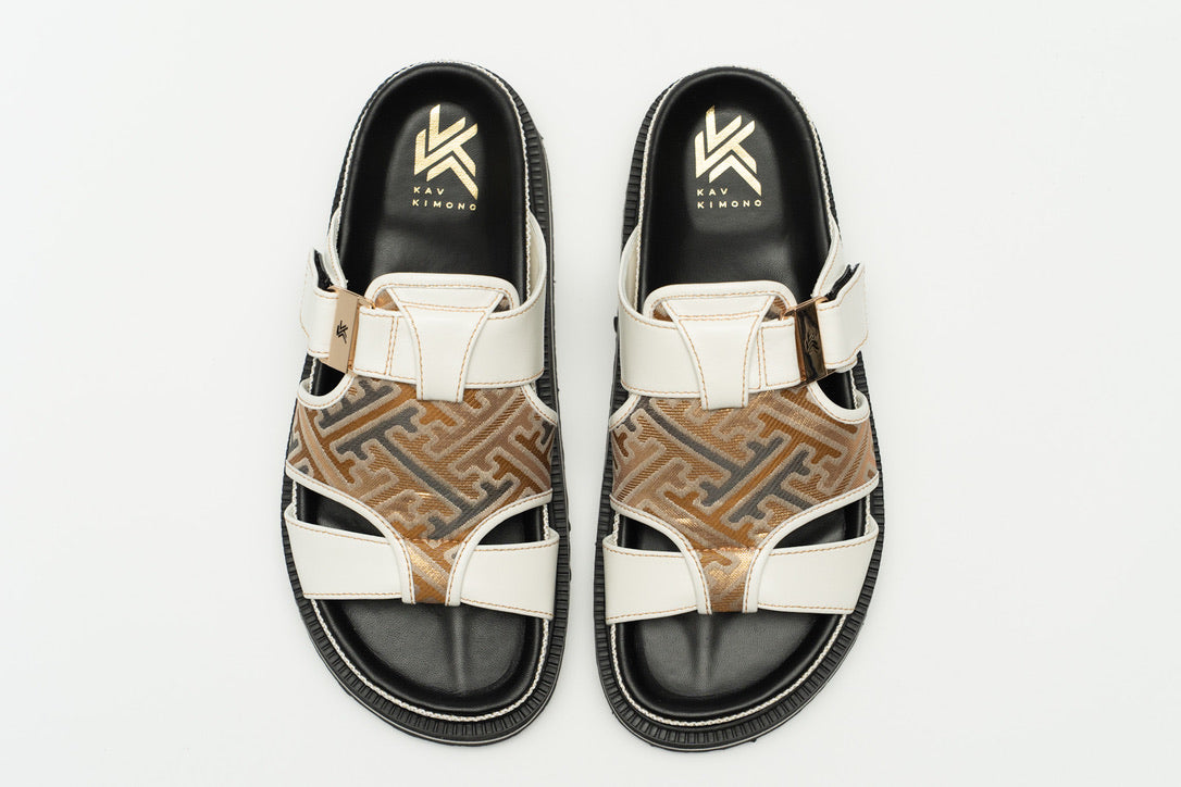 Sayagata sandals (white)