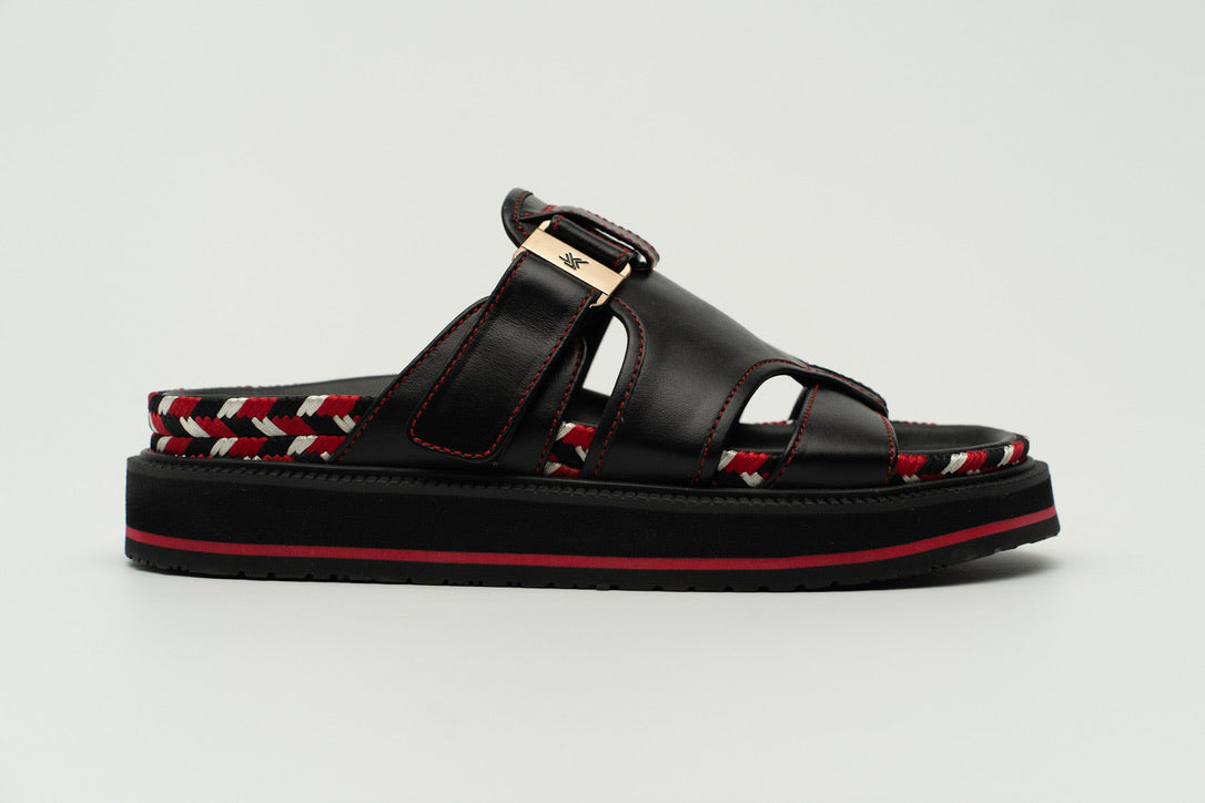 Yamato sandals (black)