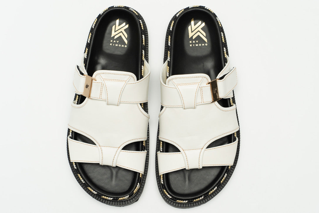 Yamato sandals (white)