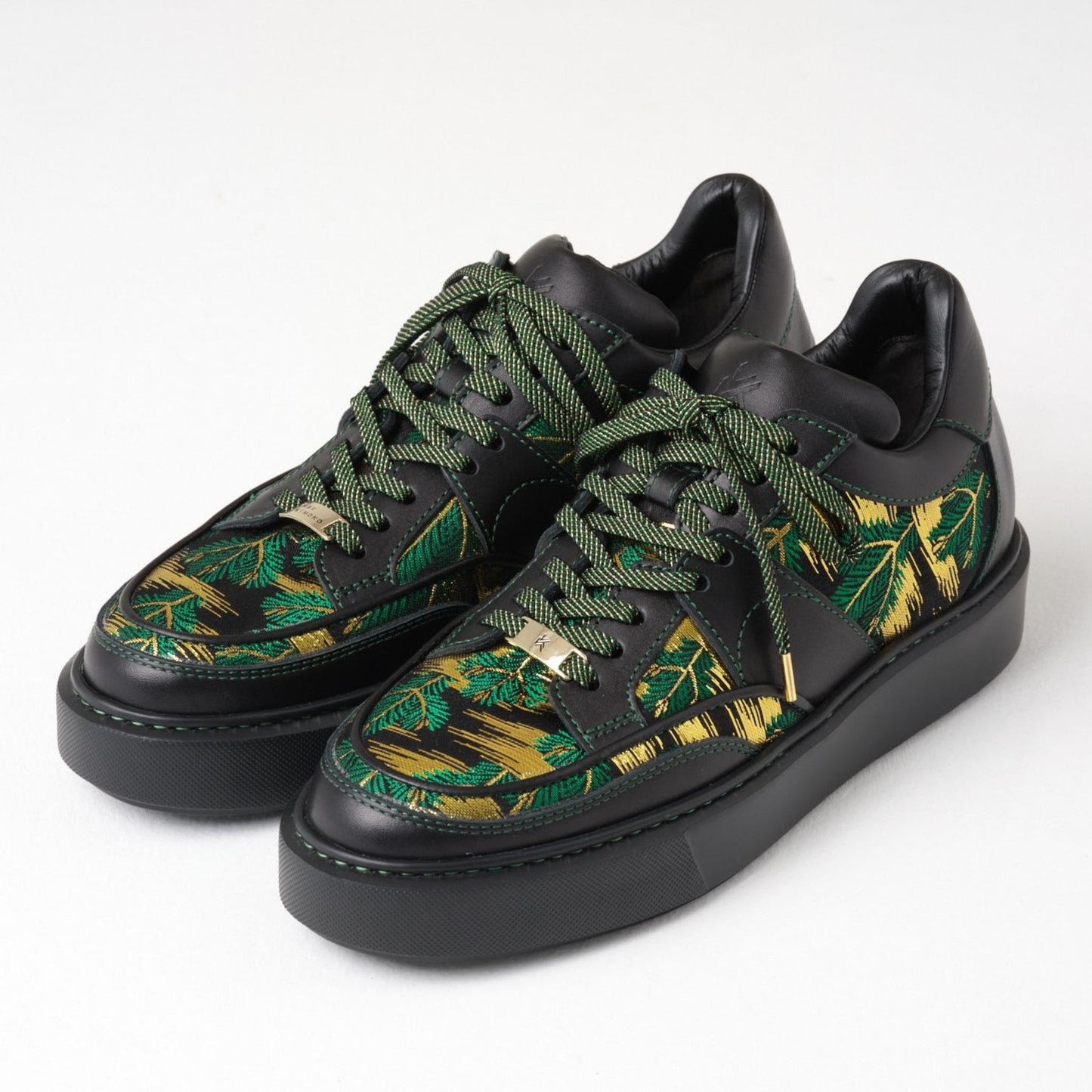 Gold Brocade with Young Pine Leaves