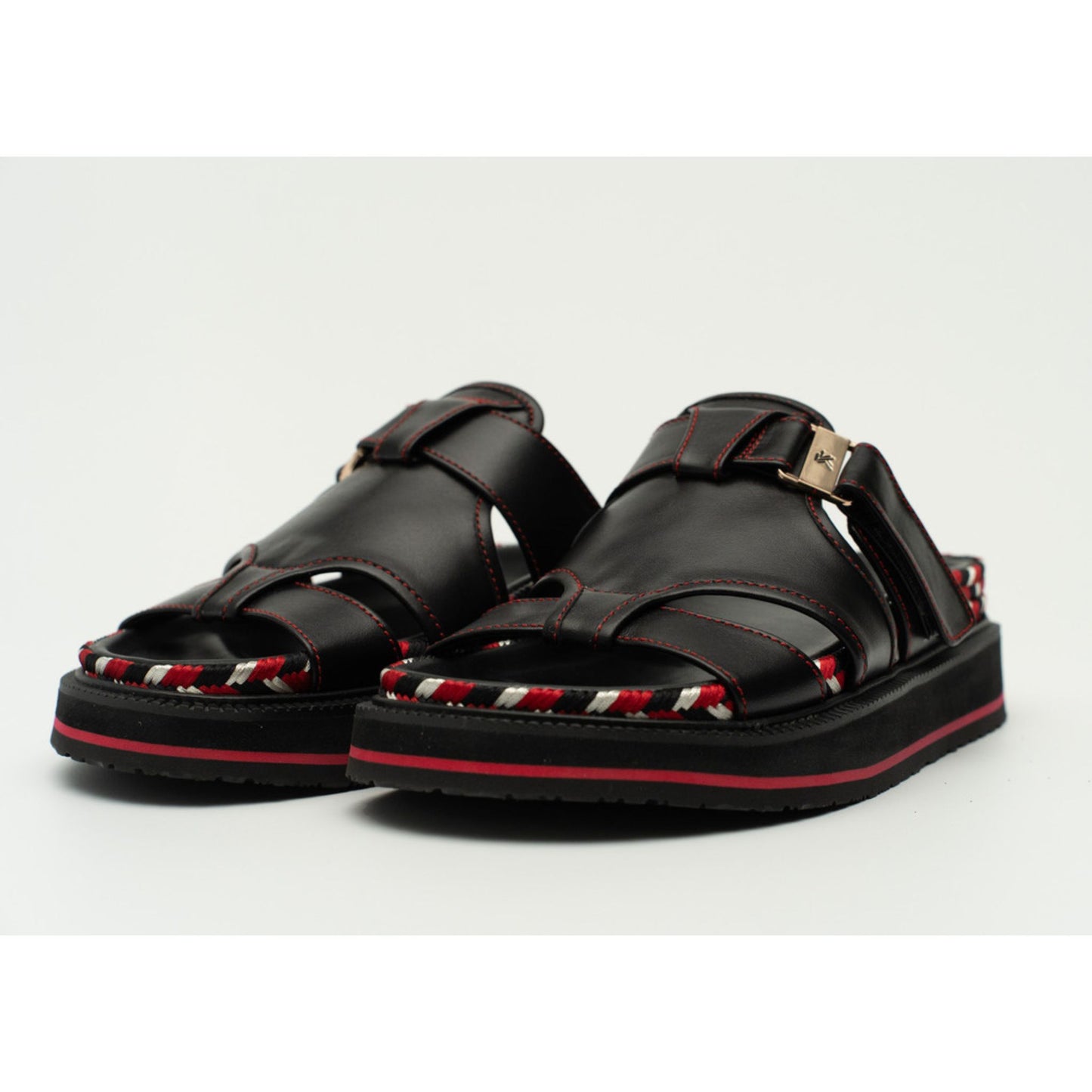 Yamato sandals (black)